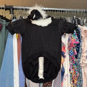 Dog XL Skunk Costume